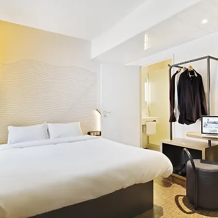 Hotel Centre Gare Saint-jean 3*