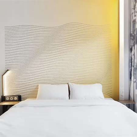 Hotel Centre Gare Saint-jean 3*