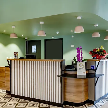 Centre Gare Saint-jean Hotel